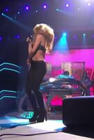 Shakira shaking her hips