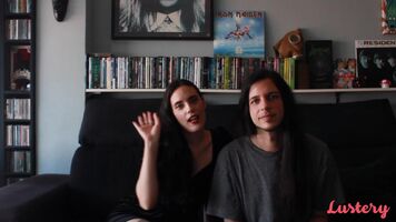 NEW VIDEO: Anneke & Sade - 458 - Halloween Special