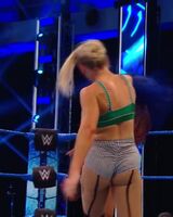 The cheeks on Lacey Evans 🤤