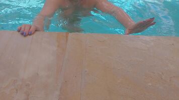 I Love swimming naked 😉 xx 54yo 🇦🇺