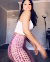 The way her body moving is hypnotizing