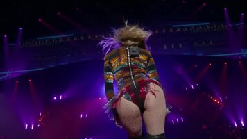 Ass in concert.