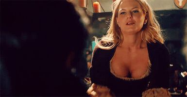 Jennifer Morrison putting her chest on display for us