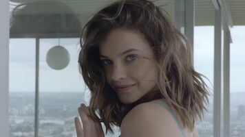 Barbara Palvin is a perfect mix of cute & sexy