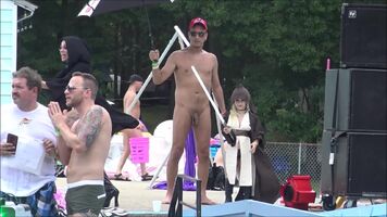 A Jedi midget wins a lightsaber battle and celebrates by getting naked