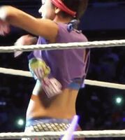 Seeing Bayley big ass and seeing her take her shirt is such a hott combo. I wanna see her get gang fucked.