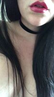 Red lips, tits and choker .... gif